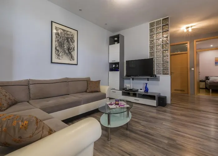 Apartment Vlatka *