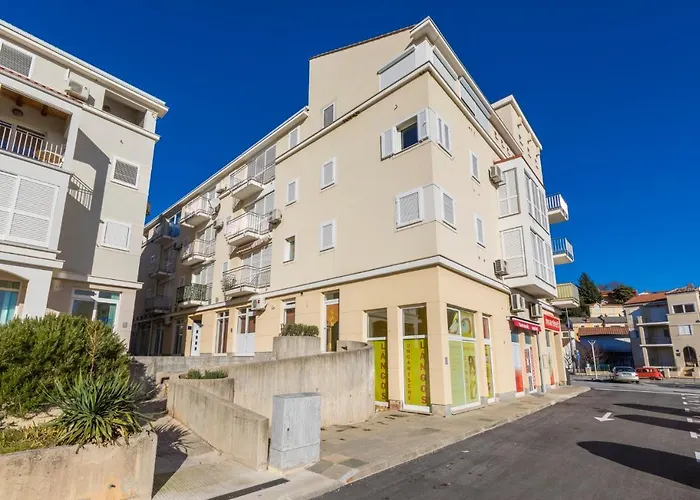 Vlatka Novi Vinodolski