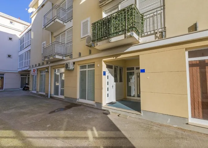Vlatka Apartman Novi Vinodolski